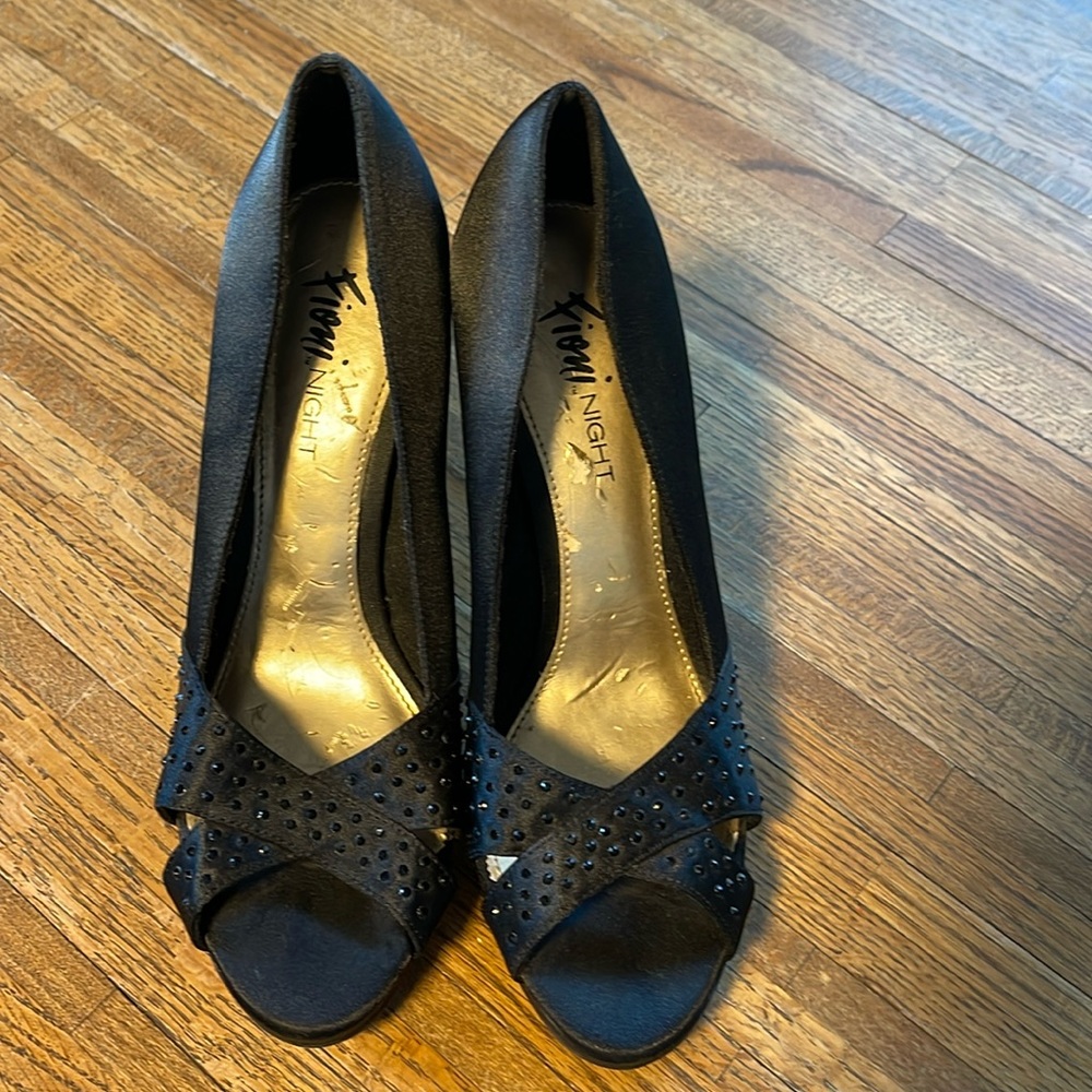 FIONI NIGHT JEWELED BLACK HEELS 8